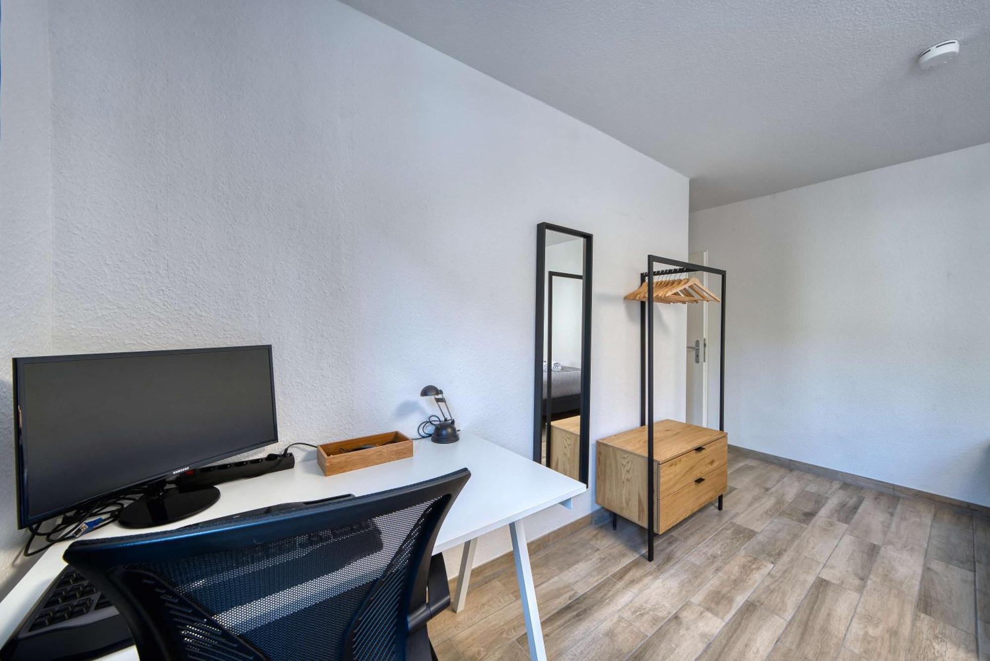Dnd Stadtoase I Park I Workstation I Netflix I Parken I Kaffee I Waschmaschine I Trockner I Xbox Würzburg Exterior foto